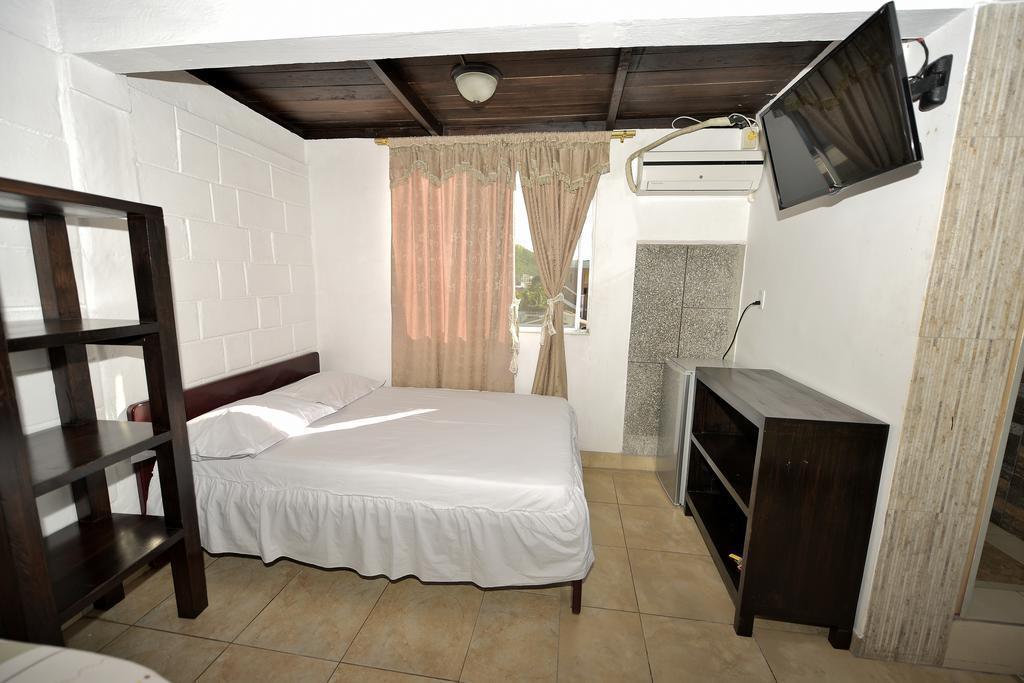 Hotel La Barca Атакамес Екстериор снимка