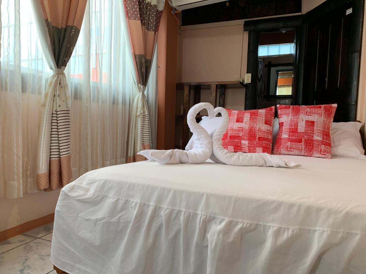 Hotel La Barca Атакамес Екстериор снимка